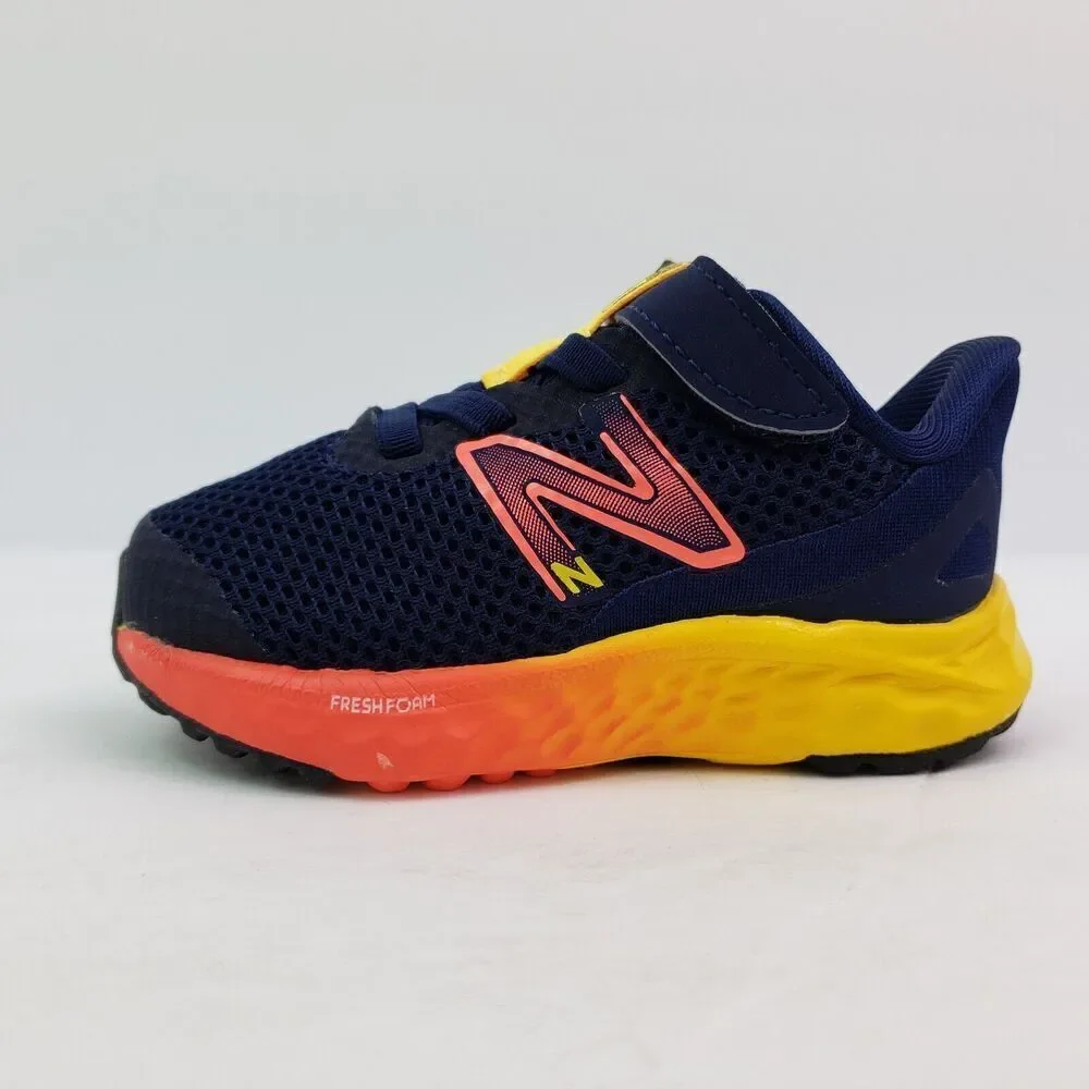 New Balance Fresh Foam Arishi v4 Baby Toddler Size 4c Wide Blue Red Sneaker Shoe